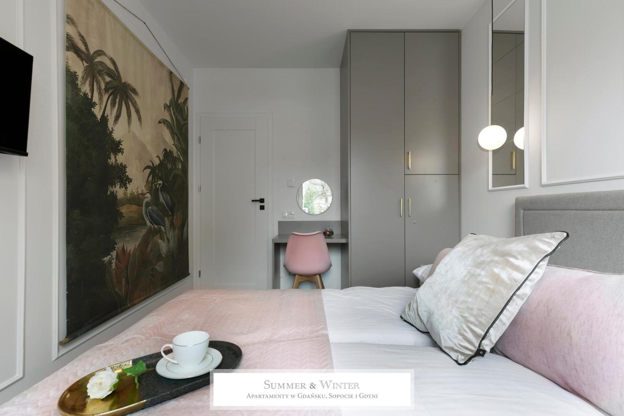 4 Stars, New Luxury Butterfly & Bike Apartments, Gdynia Orlowo, 15 Wyposazonych Mieszkan, Z Sypialnia, Winda I Platnym Parkingiem, Wysoki Standard Summerwinter, Blisko Molo Orlowo, Drog Rowerowych, Stadniny I Golf Park Luaran gambar