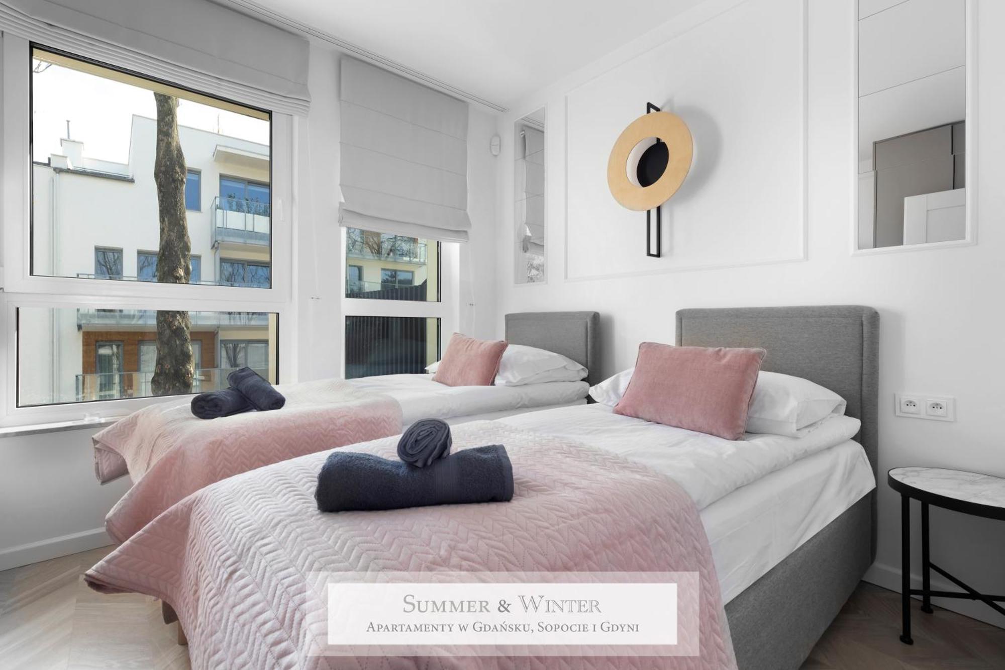 4 Stars, New Luxury Butterfly & Bike Apartments, Gdynia Orlowo, 15 Wyposazonych Mieszkan, Z Sypialnia, Winda I Platnym Parkingiem, Wysoki Standard Summerwinter, Blisko Molo Orlowo, Drog Rowerowych, Stadniny I Golf Park Luaran gambar